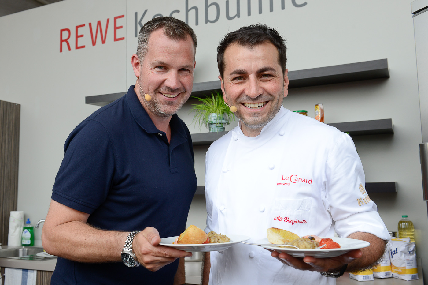 Foto ID 2014080923 Rewe Kochbühne Koch Ali Güngörmüs