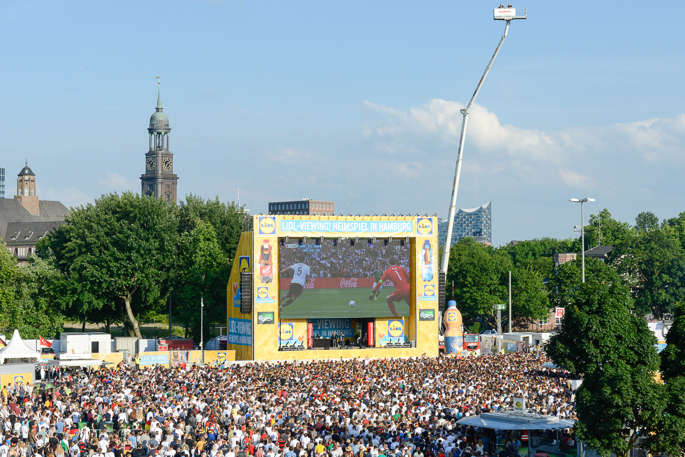 Lidl Viewing Heiligengeistfeld 2016062116