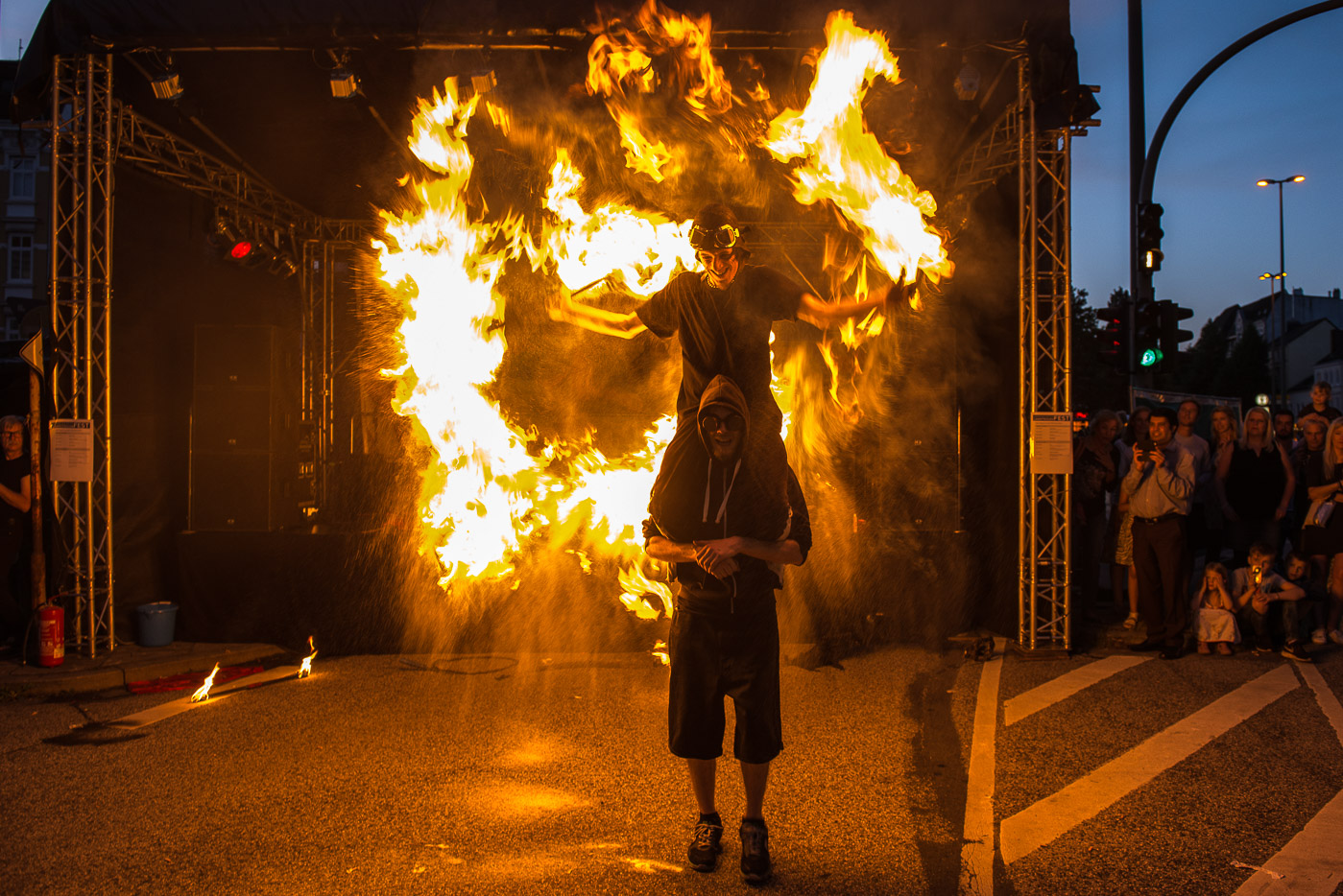 Foto-ID-16060413 Feuershow Seelenfeuer